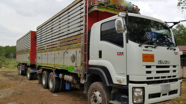 ขายรถบรรทุก 22 ล้อพ่วงแม่ลูกดัมพ์ ISUZU DECA 360 แรงม้าปี 2554 ลูกพ่วง 3 เพลา ราคา 2950000