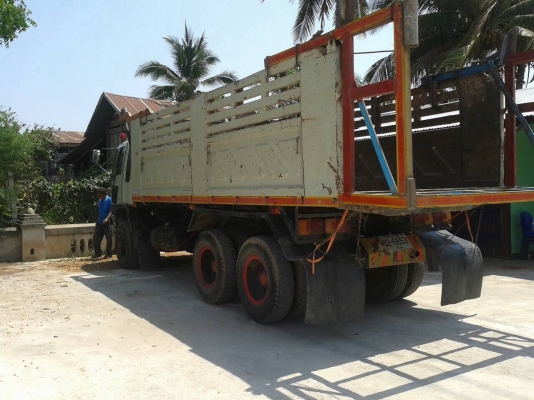 ขาย 10 ล้อดั้ม HINO FM1M เครื่อง EM100 220 แรงม้า คัสซีสวยตลอดเส้น เกียร์ Easton ยางเต็ม ทะเบียนพร้อมโอนครับ