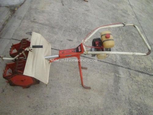 เครื่องกำจัดวัชพืชในร่องข้าว  MARUYAMA    MA3   รหัสสินค้า : 80802478 หรือเพิ่มเติมไดที่ www.nihonmono.com