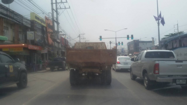 มาถึงแล้วดูได้เลยมี2คัน ขาย (NPR130แรง-265,000บ NPR120แรง-245,000บ)  ☆☆☆เป็นยังไงครับโดนน้ำล่างแฟ๊บใหม่เหมือนแกะกล่อง ครับ☆☆☆