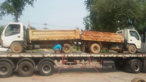 มาถึงแล้วดูได้เลยมี2คัน ขาย (NPR130แรง-265,000บ NPR120แรง-245,000บ)  ☆☆☆เป็นยังไงครับโดนน้ำล่างแฟ๊บใหม่เหมือนแกะกล่อง ครับ☆☆☆