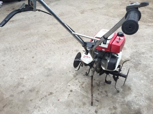 เครื่องพรวนดิน   HONDA  F210    รหัสสินค้า : 80802491 หรือเพิ่มเติมไดที่ www.nihonmono.com