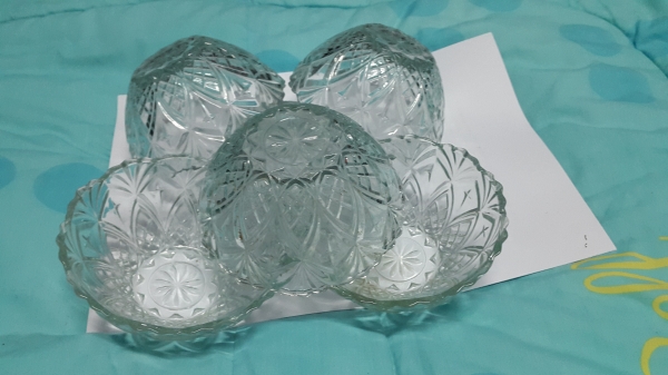 ถ้วยขนมงานเก่า ใบละ 50