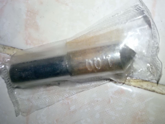 เพชรล้างหน้าหิน ไว้ใช้แต่งหินเจียร ให้ได้หน้าเรียบ หรือเซาะร่อง