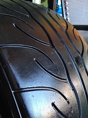 ขายยาง Yokohama neova ad08 245/40/18