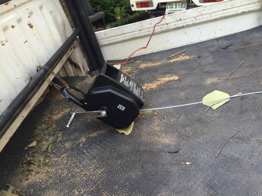 ขายวินซ์ไฟฟ้า12v 2000ปอนด์ แบบพกพา รีโหมดไร้สาย ขายวินซ์ไฟฟ้า12v 2000ปอนด์ แบบพกพา รีโหมดไร้สาย