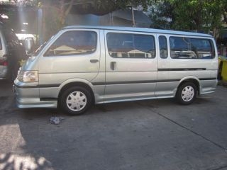 รถตู้ รถตู้