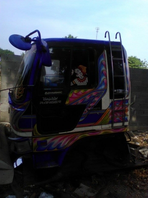 ไฮเทคเก่าญี่ปุ่นหัวแคบ ไฮเทคเก่าญี่ปุ่นหัวแคบ