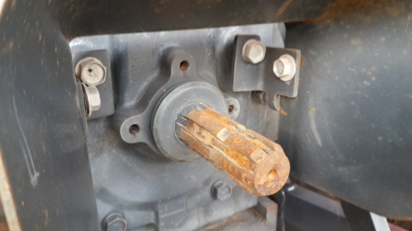 ขาย  เพลา m60.