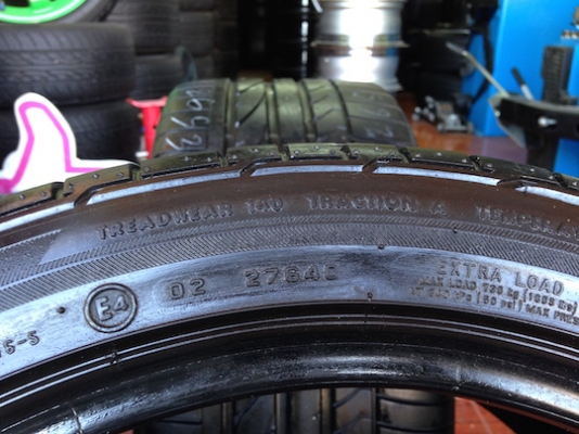 ขายยาง Bridgestone050a Poland 265/35/18 ปี13 treadwear140 สวยดอกตึบๆ ขายยาง Bridgestone050a Poland 265/35/18 ปี13 treadwear140 สวยดอกตึบๆ