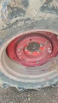 คูโบต้า คูโบต้า