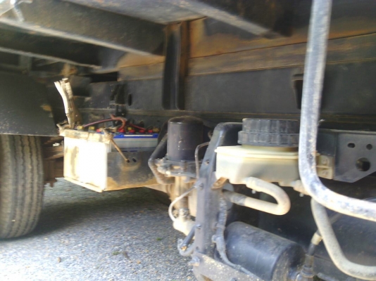 รถฮีโน่ 6 ล้อดั้ม FC4J  170 แรงม้า. ปี 51  สนใจติดต่อ  081 - 6079515