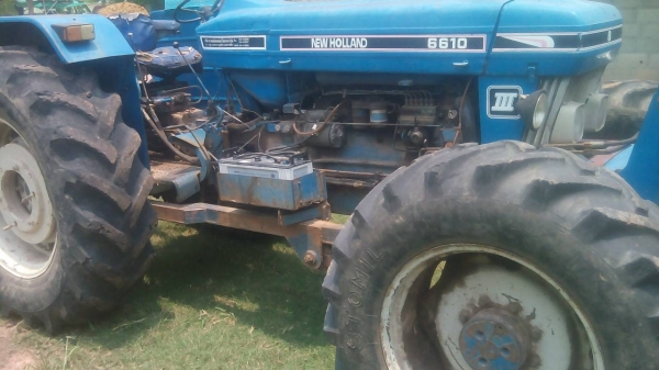 ขายด่วนรถไถฟอรท์6610-2เพลาZMรถสวยเดิมเครืองดีใช้งานดี