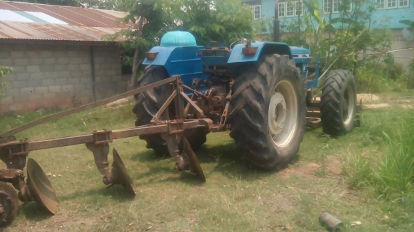 ขายด่วนรถไถฟอรท์6610-2เพลาZMรถสวยเดิมเครืองดีใช้งานดี