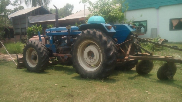 ขายด่วนรถไถฟอรท์6610-2เพลาZMรถสวยเดิมเครืองดีใช้งานดี