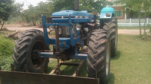 ขายด่วนรถไถฟอรท์6610-2เพลาZMรถสวยเดิมเครืองดีใช้งานดี