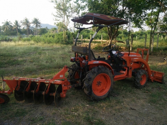 คูโบต้า B2420 พร้อมใบมีดผานพรวนผานบุกอุปกรณ์3อย่างไปเลยครับ190000