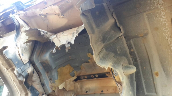 รถอีซูซุ 10 ล้อดั้ม  FXZ  270 แรงม้า. ปี 47  ( ขาย แม่ , ลูก. )   สนใจติดต่อ  081 - 6079515