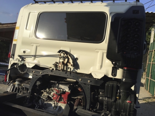 รถฮีโน่ 6 ล้อดั้ม 175 แรงม้า. ปี 54  ( รถวิ่ง 8,3xx กม. )   สนใจติดต่อ  081 - 6079515