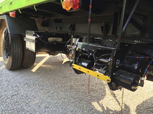 รถฮีโน่ 6 ล้อดั้ม 175 แรงม้า. ปี 54  ( รถวิ่ง 8,3xx กม. )   สนใจติดต่อ  081 - 6079515