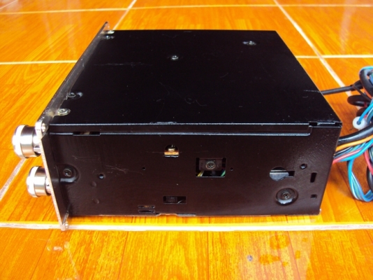 ขายวิทยุติดรถยนต์  FUJITSU TEN รุ่นเก่าสภาพใหม่แกะกล่อง