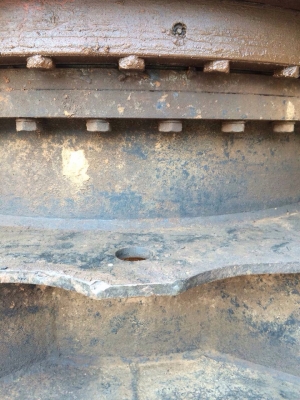 HITACHI EX 200-2 รถบอดี้สวยเดิมสภาพดีพร้อมทำงานได้เลยครับ ไฟฟ้าเต็ม หน้าจอครบ เครื่องยนต์เดิมปั๊มเดิมๆแรงดีไม่มีเยิ้มทำงานได้เร็วไม่มีโหลด ภายในเก๋งสะอาดสวย แอร์เย็น คอนโทรลง่ายใช้งานได้เร็วดีครับ ภายนอกสวยบูมอาร์มไม่มีปะ ช่วงล่างเอวแน่นดี เฟลมสวย โรลเลอร