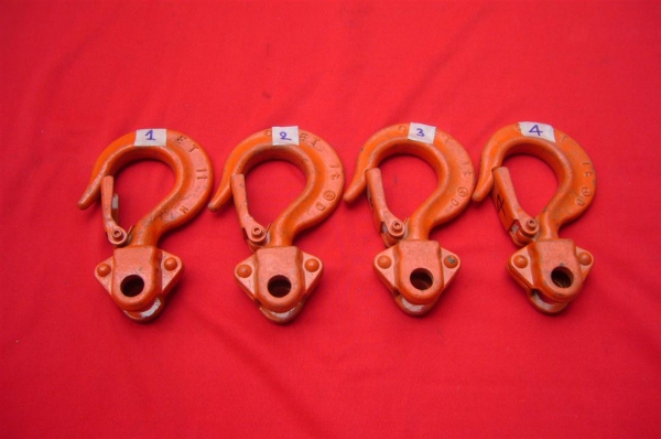 .ตะขอยกของ( ตราช้่าง )