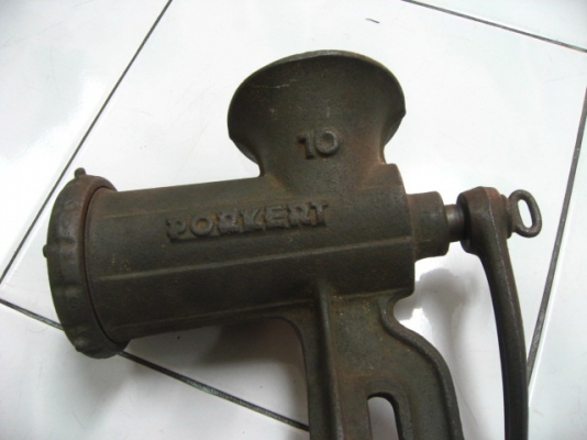 เครื่องบดงานเก่า czechoslovakia