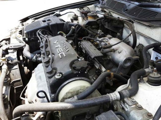 Honda civic ตัว top เครื่อง vtec เกียร์ออโต้ airbag abs สีขาว type r รถสวย วิ่งน้ำมัน