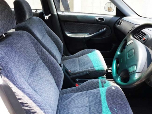 Honda civic ตัว top เครื่อง vtec เกียร์ออโต้ airbag abs สีขาว type r รถสวย วิ่งน้ำมัน