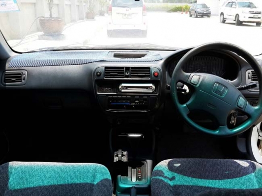 Honda civic ตัว top เครื่อง vtec เกียร์ออโต้ airbag abs สีขาว type r รถสวย วิ่งน้ำมัน