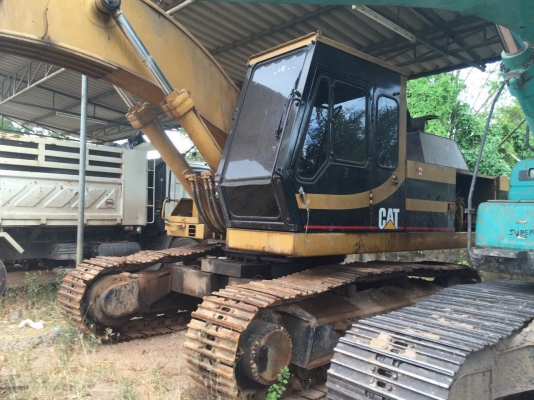 ขายรถแบคโฮ CAT E300 ช่วงล่างเต็ม สภาพสวยพร้อมใช้งาน สนใจโทร 081-970-1072 ขายรถแบคโฮ CAT E300 ช่วงล่างเต็ม สภาพสวยพร้อมใช้งาน สนใจโทร 081-970-1072