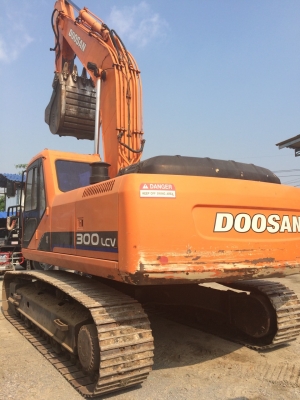 ต้องการขายแบคโฮDOOSAN 300 ราคาถูก