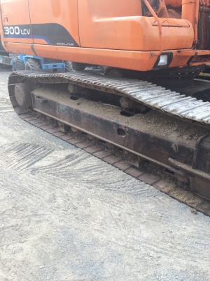 ต้องการขายแบคโฮDOOSAN 300 ราคาถูก