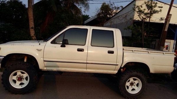 ขายรถ Toyota HILUX LN106 ปี 1993