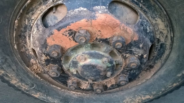 ขาย 10 ล้อดั้ม ไอ้หลง FN527M-TD ซีเรียล 5676 คัสซีสวยตลอดเส้น เครื่อง 6D16 195 แรงม้า เกียร์ 10 สปีด เบรคใหญ่ เพลาบุ๋ม ทะเบียนพร้อมโอน จัดไฟแนนซ์ได้