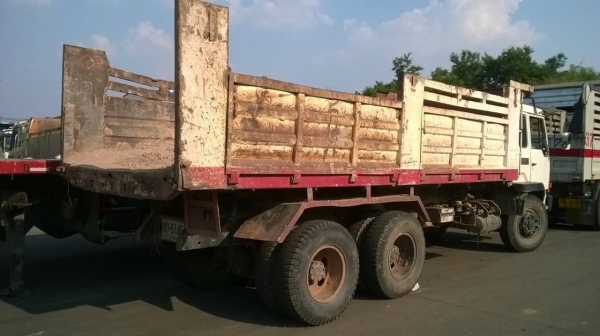 ขาย 10 ล้อดั้ม ไอ้หลง FN527M-TD ซีเรียล 5676 คัสซีสวยตลอดเส้น เครื่อง 6D16 195 แรงม้า เกียร์ 10 สปีด เบรคใหญ่ เพลาบุ๋ม ทะเบียนพร้อมโอน จัดไฟแนนซ์ได้