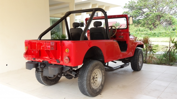 ขาย jeep สภาพพร้อมใช้ ทะเบียนพร้อมโอน