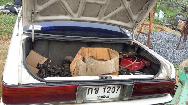 โตโยต้า คลาว LD 28 เกียรธรรมดา ภาษีขาด 3 ปี กับอีก 10 วัน