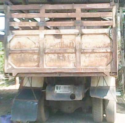 MITSUBISHI FUSO FN527 - 195 HP 6D16 MA 24772 สิบล้อดั๊มพ์ 2 เพลา 10 SPEED กระบะดั๊มพ์เหล็กหน้าพระลาน 12 ตันฝาข้างแผ่นเรียบสภาพดีพร้อมบรรทุกได้เลย เครื่องยนต์เดิมๆแรงดีไม่เยิ้มครับ เกียร์เดิม หัวเก๋งตาเหลี่ยมสวยๆภายในเก๋งคอนโซลครบ แอร์ พวงมาลัยเพาเวอร์ ระบ