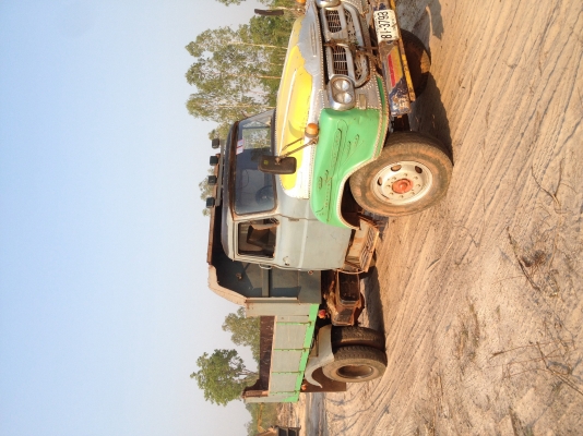 ISUZU TX ราคา 300000 บ โทร 083 1517856