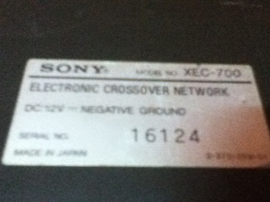 ขายครอส SONY  XEC-700 เข้า 2 ออก 3 สภาพดีขาย 1500.-