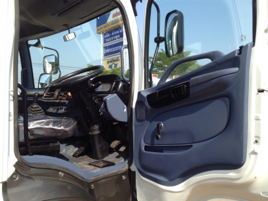 ขาย MEGA หัวคัชซี รหัส FG1J เครื่อง JO8C 220 แรงม้าระบบน้ำมัน รถห้างปี 50 ยาง 900 ขอบ 20 สวยๆเดิมๆวิ่งน้อย เหมือนใหม่ป้ายแดง พร้อมรับประกัน รถสวยราคาไม่แพง