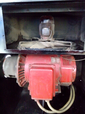 ปั้มสกรูเยอรมันแท้ ecoair 100 แรง