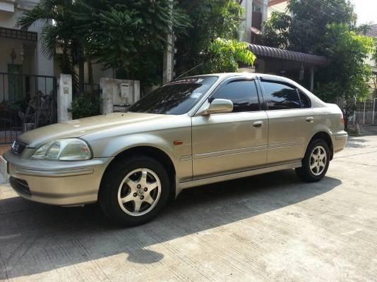 HONDA CIVIC EXI 1600 CC AUTO ปี 96 สีน้ำตาล แอร์ DVD แม็กซ์ เพาว์เวอร์ ล็อคไฟฟ้า - กระจกไฟฟ้า ไม่เคยติดแก๊ส