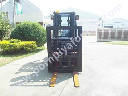 จำหน่ายรถ Forklift TOYOTA 52-8FD30 จำหน่ายรถ Forklift TOYOTA 52-8FD30