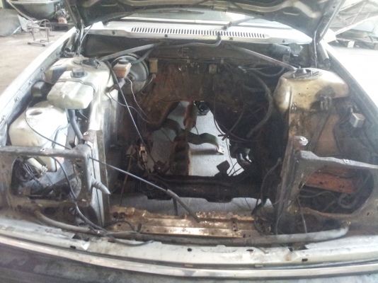 ขายบอดี้พร้อมทะเบียนvolvo244