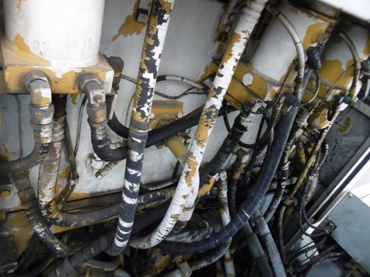 รถขูดผิวถนน KOMATSU GC380F-2 ปี1998 11986ชม. กัดกว้าง 2.07 เมตร กัดลึก 15ซม. 495 แรงม้า สนใจติดต่อมาได้เลยครับ รถขูดผิวถนน KOMATSU GC380F-2 ปี1998 11986ชม. กัดกว้าง 2.07 เมตร กัดลึก 15ซม. 495 แรงม้า สนใจติดต่อมาได้เลยครับ