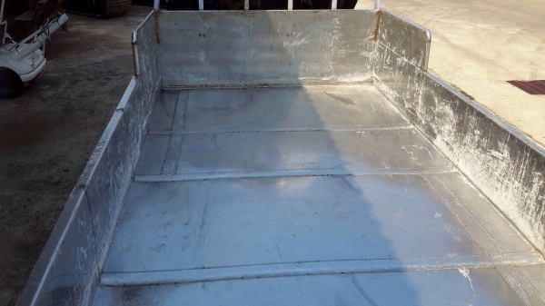 ขายด่วน รถหกล้อ  HINO  FC  4J  ปี 40 สภาพดีมากเดิมๆ  พร้อมใช้งาน  เอกสารพร้อม