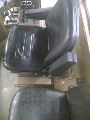 รถตัก CATERPILLAR 936EZ S/N 4SB01845 ปี 1988 ชั่วโมง 4819 รถเข้าไทยแล้วครับ